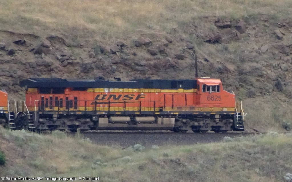 BNSF 6625